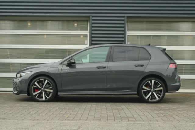 Volkswagen Golf (2025) thumbnail 14
