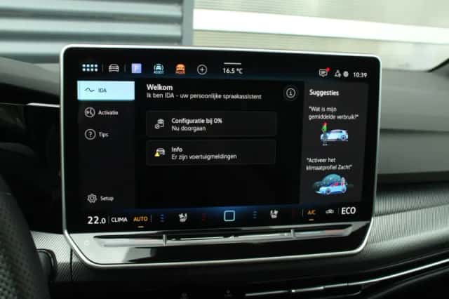 Volkswagen Golf (2025) thumbnail 55
