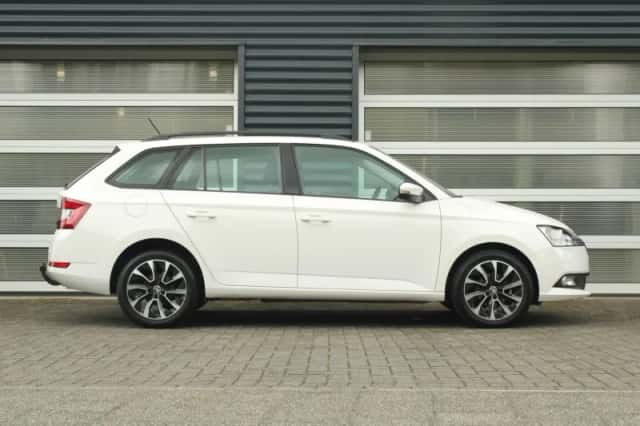 Škoda Fabia (2020) thumbnail 3