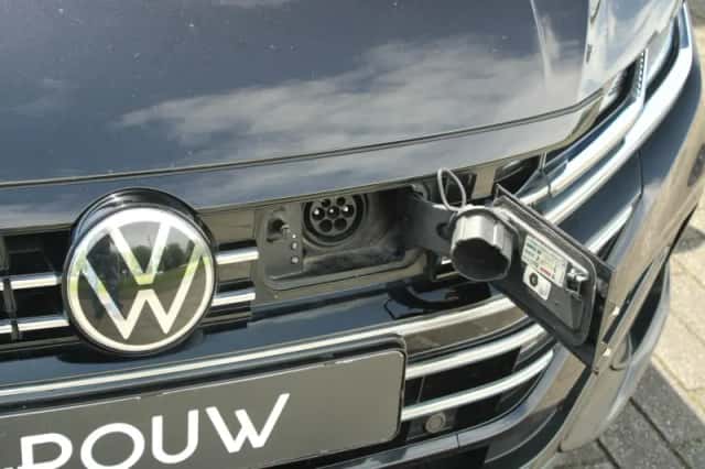 Volkswagen Arteon (2021) thumbnail 11