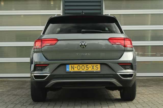 Volkswagen T-Roc (2022) thumbnail 11