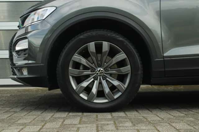 Volkswagen T-Roc (2022) thumbnail 15