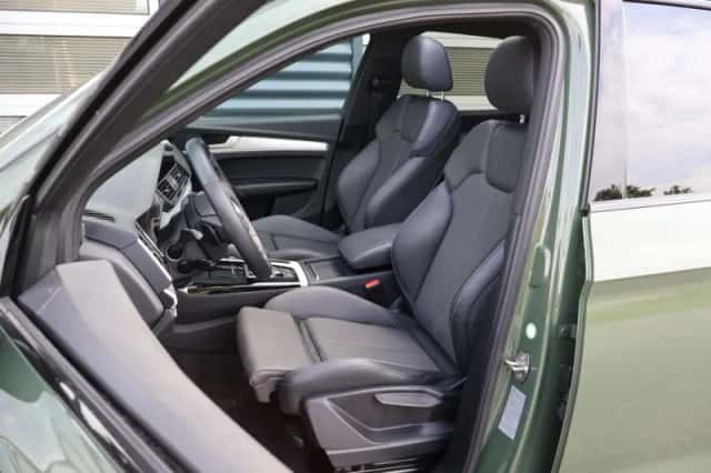 Audi Q5 (2023) thumbnail 4