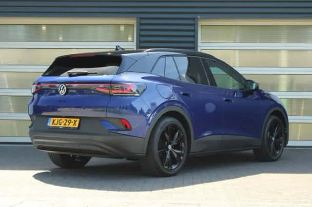 Volkswagen ID.4 (2026) thumbnail 2