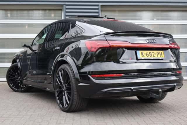 Audi e-tron (2020) thumbnail 12