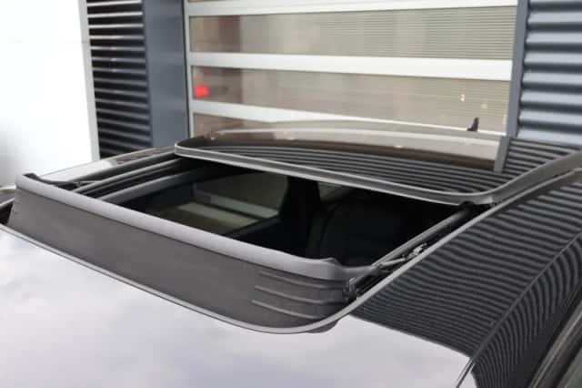 Audi e-tron (2020) thumbnail 15
