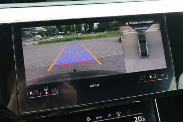 Audi e-tron (2020) thumbnail 33