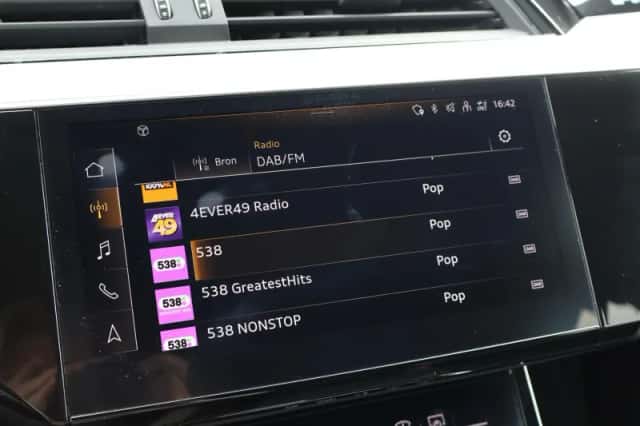 Audi e-tron (2020) thumbnail 65