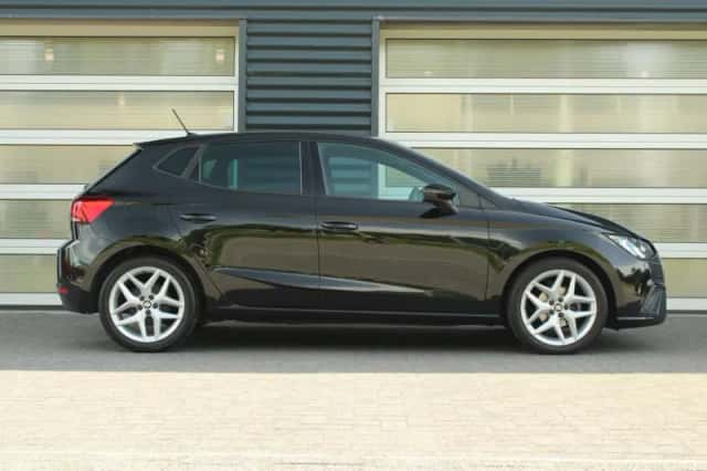 SEAT Ibiza (2021) thumbnail 3