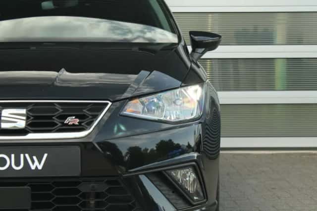 SEAT Ibiza (2021) thumbnail 10
