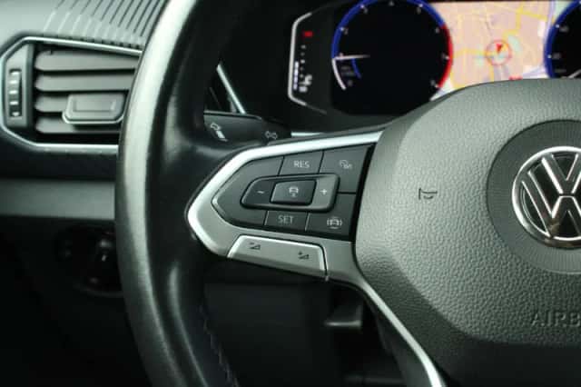 Volkswagen T-Cross (2019) thumbnail 24