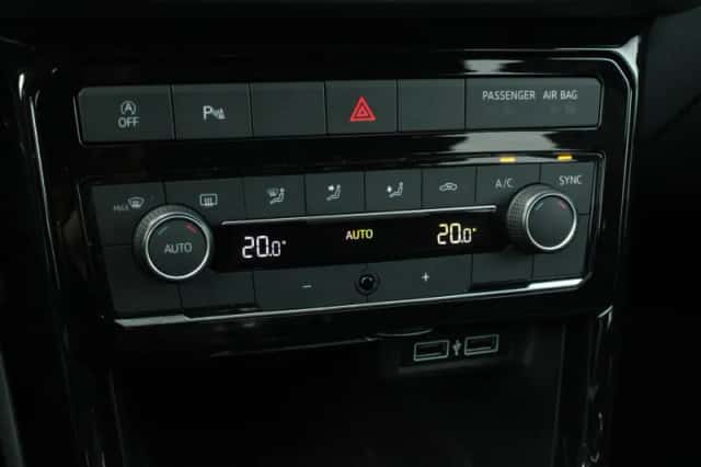 Volkswagen T-Cross (2019) thumbnail 28