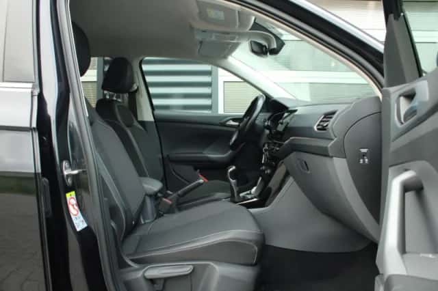 Volkswagen T-Cross (2019) thumbnail 32