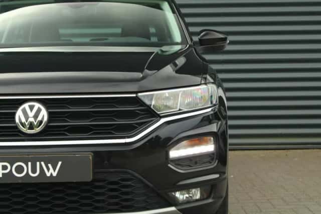 Volkswagen T-Roc (2020) thumbnail 9