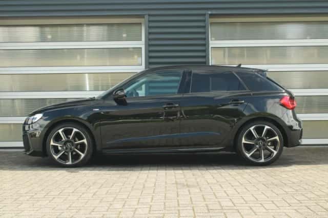 Audi A1 (2025) thumbnail 13