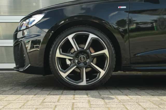 Audi A1 (2025) thumbnail 14
