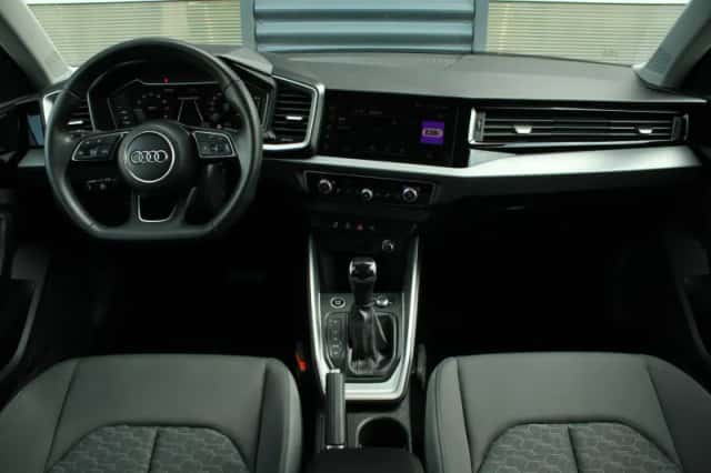 Audi A1 (2025) thumbnail 5