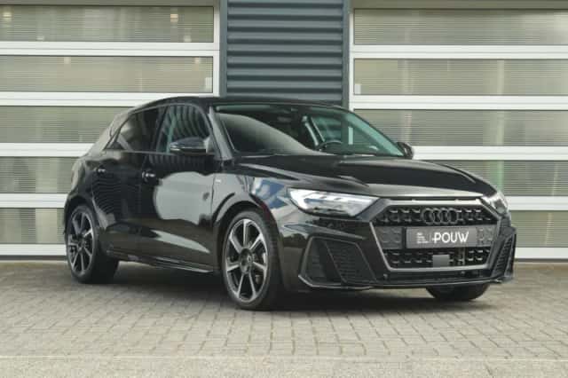 Audi A1 (2025) thumbnail 9