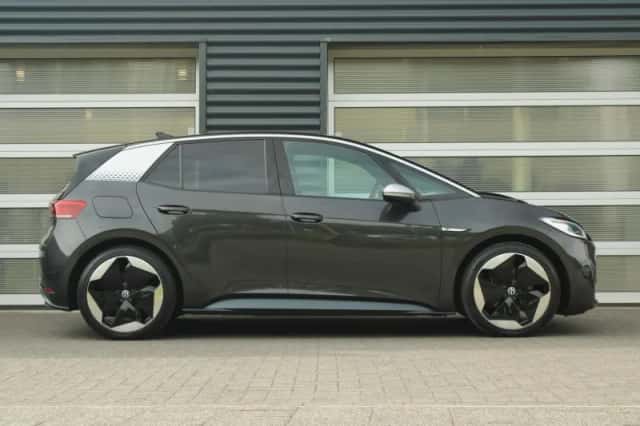Volkswagen ID.3 (2020) thumbnail 3