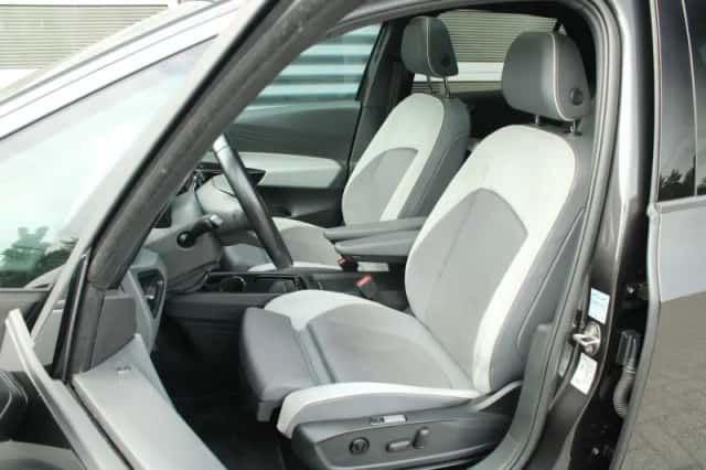 Volkswagen ID.3 (2020) thumbnail 4
