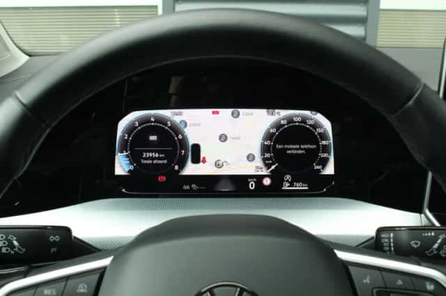 Volkswagen Golf (2025) thumbnail 26