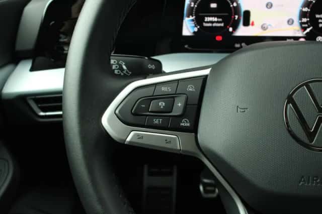 Volkswagen Golf (2025) thumbnail 27