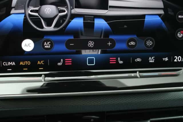 Volkswagen Golf (2025) thumbnail 32