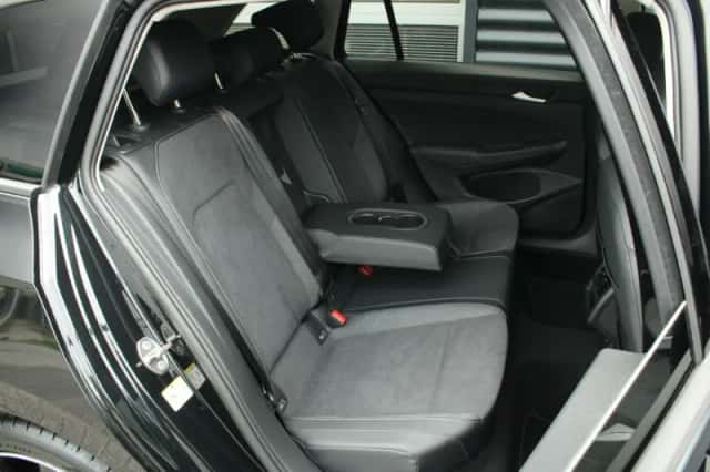 Volkswagen Golf (2026) thumbnail 16