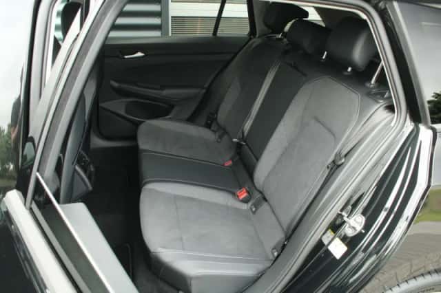 Volkswagen Golf (2026) thumbnail 38