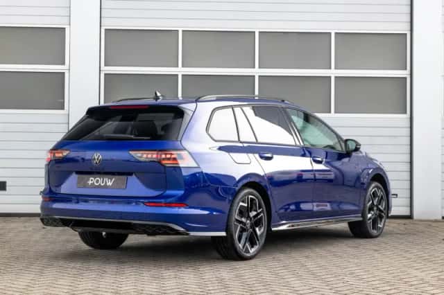 Volkswagen Golf (2026) thumbnail 2