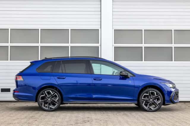 Volkswagen Golf (2026) thumbnail 3