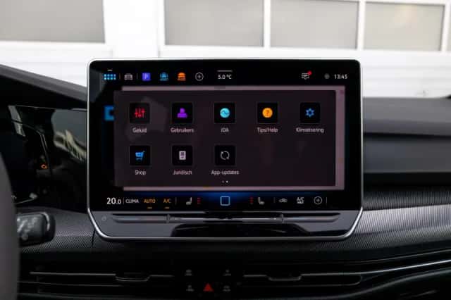 Volkswagen Golf (2026) thumbnail 34