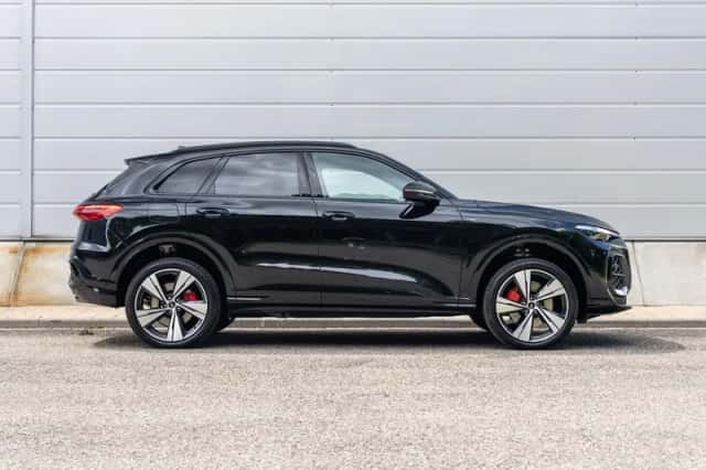 Audi Q5 (2026) thumbnail 3