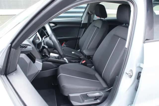 Audi A1 (2024) thumbnail 4