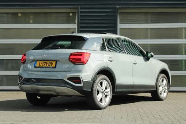 Audi Q2 (2021) thumbnail 2