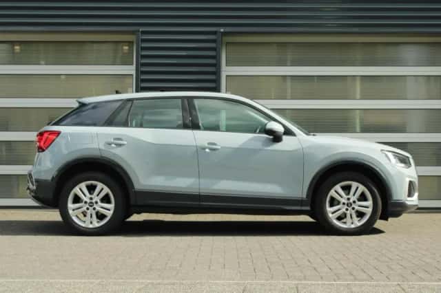 Audi Q2 (2021) thumbnail 3