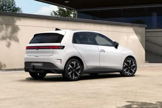 Volkswagen ID. Polo (2026) thumbnail 2