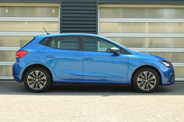 SEAT Ibiza (2022) thumbnail 3