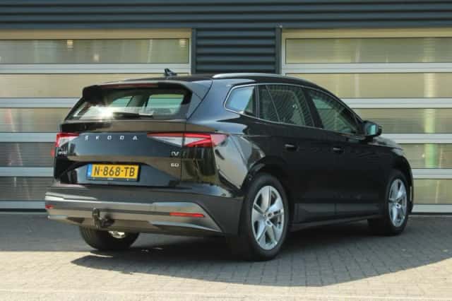 Škoda Enyaq (2021) thumbnail 2
