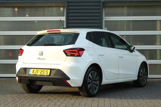 SEAT Ibiza (2026) thumbnail 2