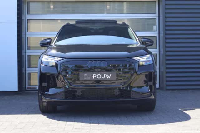 Audi Q4 e-tron (2026) thumbnail 5
