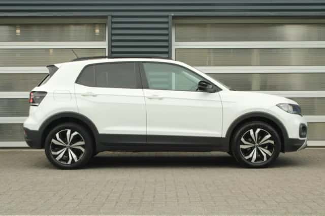 Volkswagen T-Cross (2021) thumbnail 3