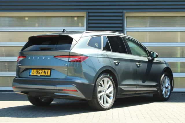 Škoda Enyaq (2021) thumbnail 2
