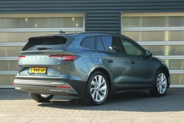 Škoda Enyaq (2021) thumbnail 2