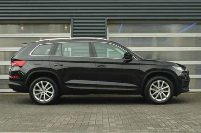 Škoda Kodiaq (2023) thumbnail 3