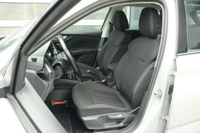 Škoda Kamiq (2021) thumbnail 4