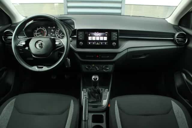 Škoda Fabia (2023) thumbnail 5