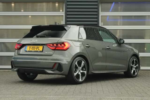 Audi A1 (2023) thumbnail 2
