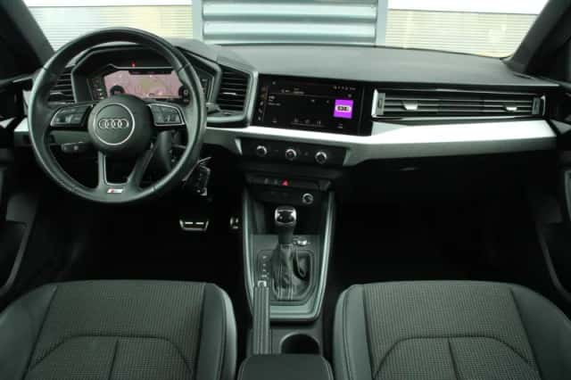 Audi A1 (2023) thumbnail 5