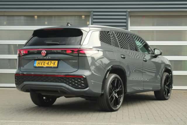 Volkswagen Tayron (2025) thumbnail 2